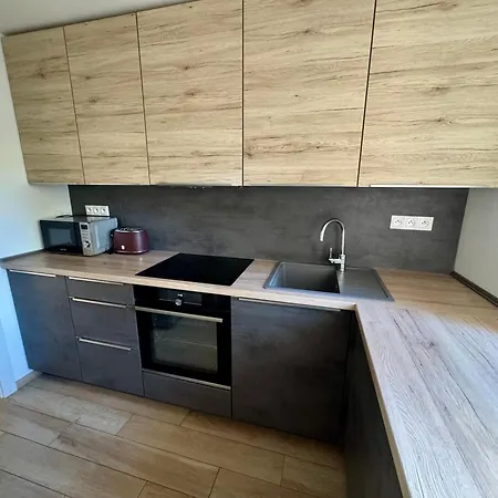 Διαμέρισμα Urbanido - Modern Near Center & Station *