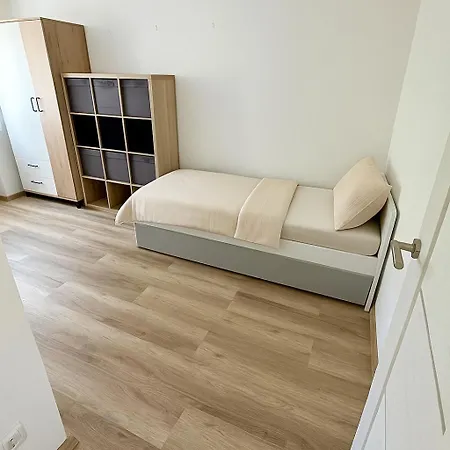 Διαμέρισμα Urbanido - Modern Near Center & Station *